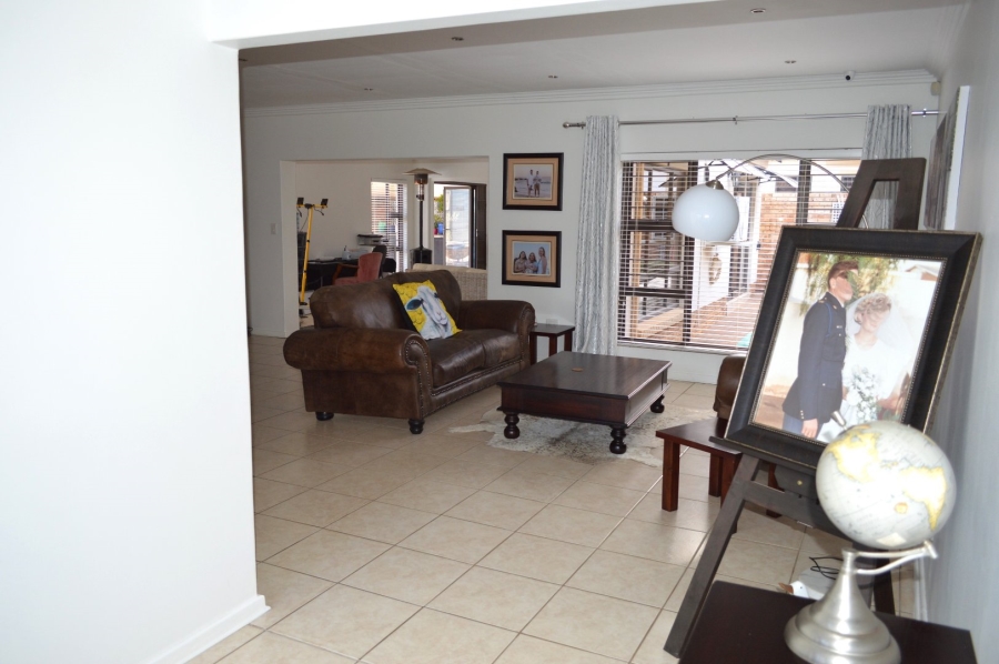 3 Bedroom Property for Sale in Wilkoppies North West